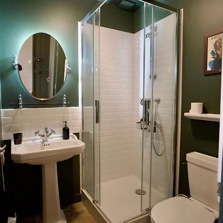 Chateau De Rance 3* Genay (Rhone)