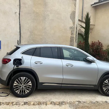 Château De Rancé 4* Genay (Rhone)
